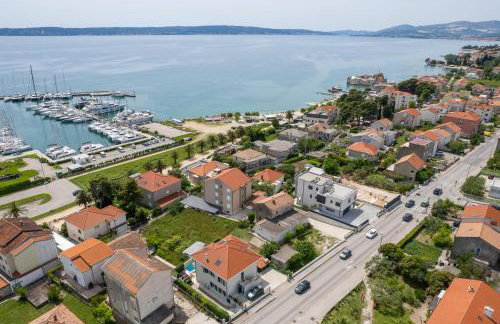 Villa Barbara-Kastela with heated pool - Foto 68
