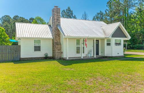 Private Pool and 3BR Family Fun Home with Gazebo - Foto 19