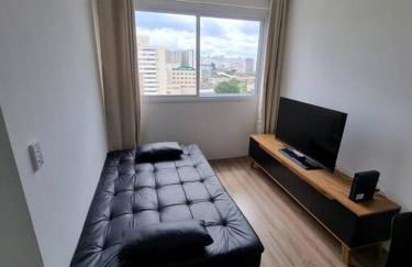 Ap10 Prático, confortável com wifi, piscina, rooftoop e academia em frente ao Metrô - Photo 7