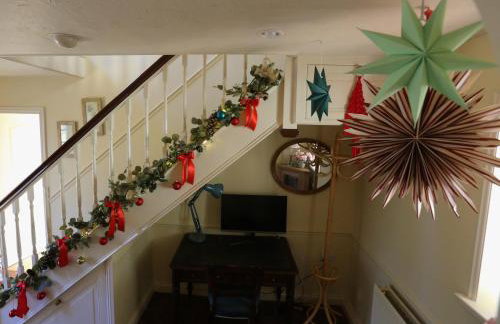 3-bedroom cottage set in a large enclosed garden - Foto 42