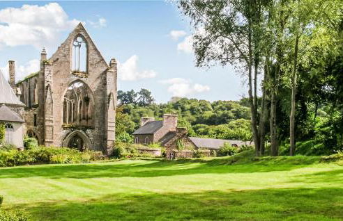 Cozy Home In Paimpol With Wifi - Photo 23