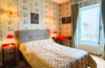 Demeure 13 personnes au Centre ville de Ruffec - Foto 37