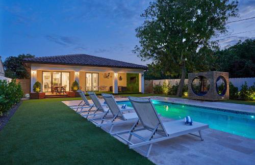 Modern New Construction Villa - Foto 31