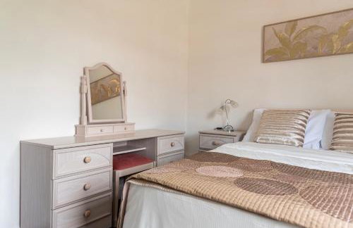 Cosy Inn near Luton Station, Mall and Luton Airport 10 Min - Foto 29