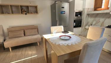 Gradevole studio in corte - Foto 2