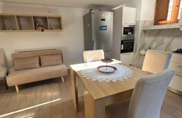 Gradevole studio in corte - Foto 2