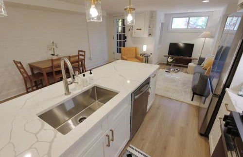 Parkside Living - Steps from Lincoln and Stanton Park - Foto 6