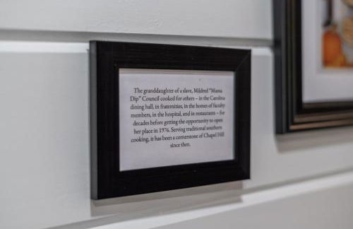 Chapel Hill Roots - Northside Historic Home - Foto 33