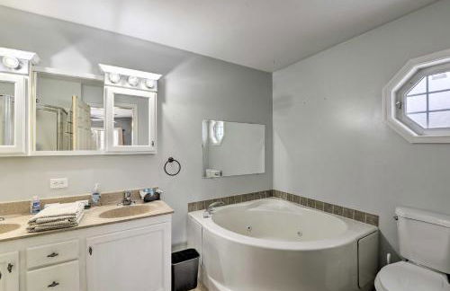 Idyllic Washington Retreat with Fire Pit and Yard - Foto 17