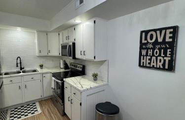 Contemporary Cutie - Foto 5