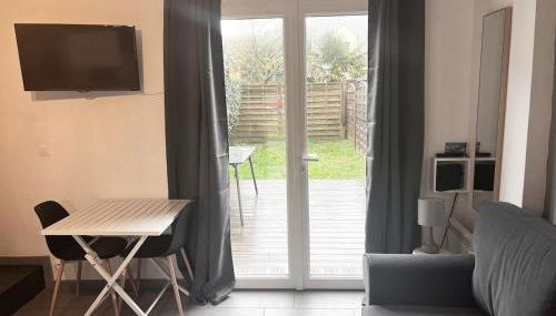 Jolie maisonnette proche côte sauvage et plages Parc d'Armor 2 - Foto 3, Garden view