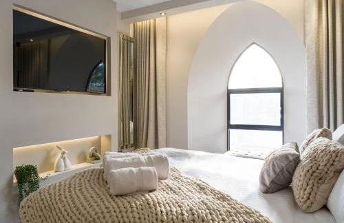 Arran Shores Luxury Shorefront Apartment 4 - Photo 4