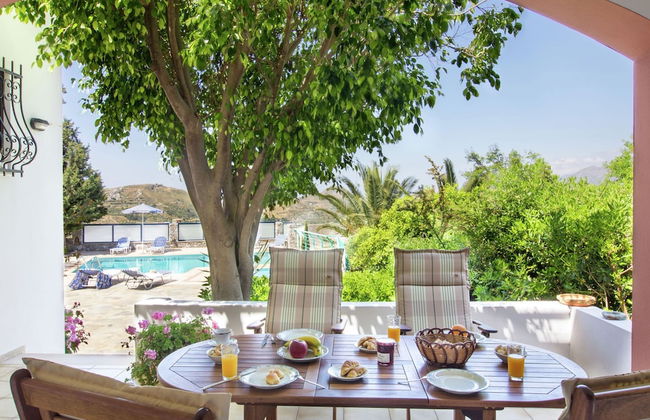 Villa in Lefkogia With Private Pool - Foto 22