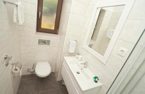 Villa Riviera blue with seaview, pool, whirlpool, parking and boat excursions - Foto 34