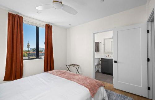 Stylish 2 Bedroom King Bed EVCharger Pet-Friendly Balcony - Foto 17