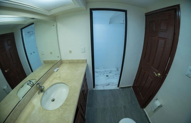 Room-17 Large Room for two People - Foto 15