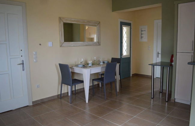 Mel's Apartments - Photo 6