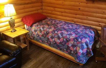 Cozy Creekside Cabin Rental for a Secluded Weekend Getaway in Wisconsin - Foto 21