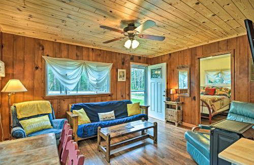 Day Trips to Boyne Mtn! Cabin Near Lake Charlevoix - Photo 5