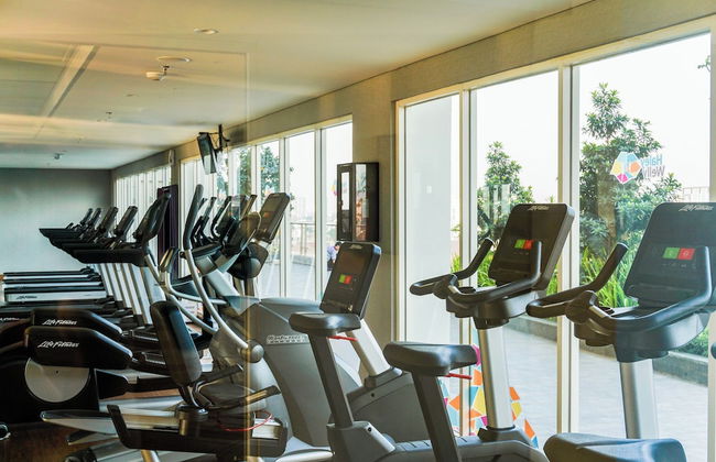 Comfort And Modern Look Studio Menteng Park Apartment - Photo 12