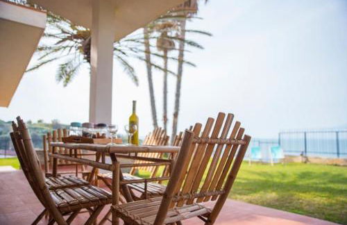 SERENDIPITY VILLA sea view, sun and Etna - Foto 18