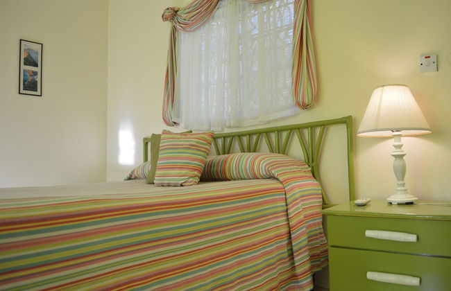 Sea Grove Villa - Photo 8