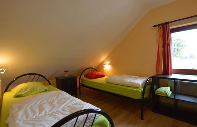 Nice Holiday Farmhouse Located in Sourbrodt near Ski Resort of Ovifat - Foto 10