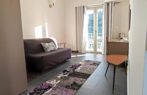 Socrates Organic Village - Wild Olive - Photo 4