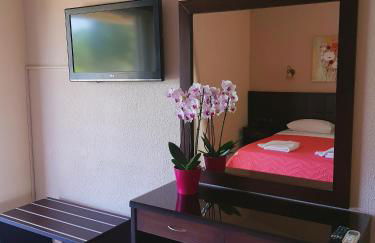 Hotel Kalamitsi Apartments - Photo 41