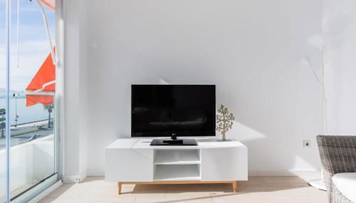 Sorolla 105, luxury, beach, free parking, all services, quite neighborhood, SO - Photo 4