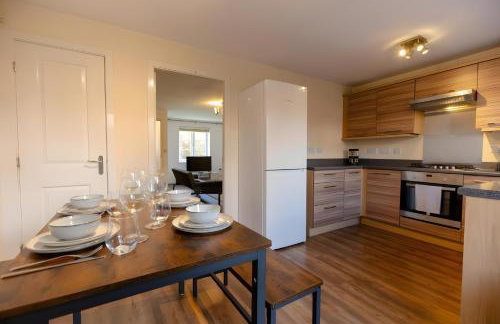 FREE parking, LARGE House for Contractors & Families, Sleeps 7, 25 mins to MANCHESTER & LIVERPOOL - Foto 56