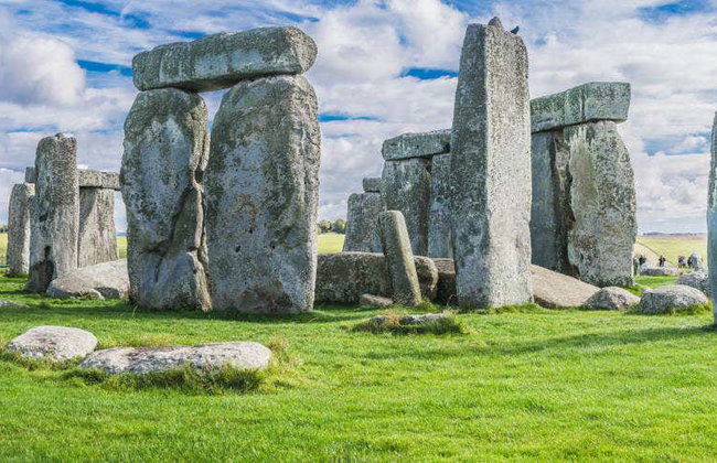 Stonehenge & Windsor Guided Tour - Photo 1