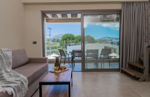 Mystique Luxury Suites & Maisonettes - Photo 6