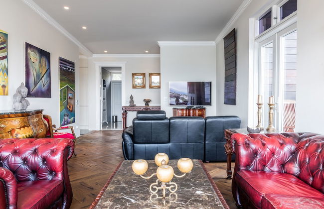 ICELAND SJF Villa , Hot tub & Outdoor Sauna Amazing Mountains View - 15 min to downtown - Foto 24