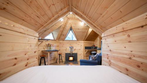 Pine Tree House with Hot tub & Sauna - Foto 4