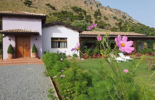 New entire villa with pool and sea views - Photo 54