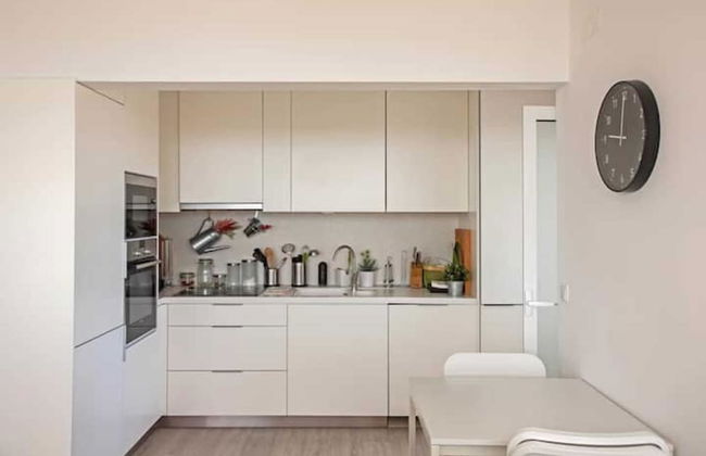 Magnificent 1 Bedroom Apartment With Views Over The Ocean - Foto 6