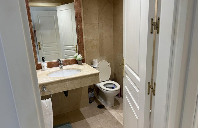 Golf Haven in Mijas 2 bed 2 Bath Apartment - Foto 13