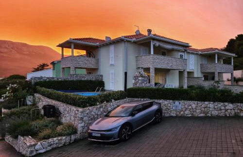 Villa Planina - Idyllisches Ferienhaus mit Pool und Meerblick in Baška - Idyllic Mountain Villa with Pool and Sea View in Baška - Krk - Foto 17