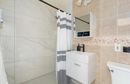 Near Safari & Beach - Backyard Games - AC - Pet OK - Foto 30