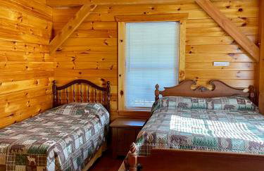 Spacious Salmon River Waterfront Lodge for 6 - Foto 37