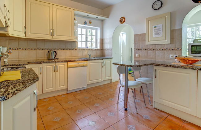 Montenegro Superbly Located Family Vila W - Foto 16