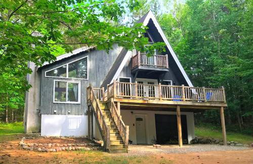 Dog-Friendly Chalet Rental near Whiteface Mountain and Lake Placid, New York - Foto 1