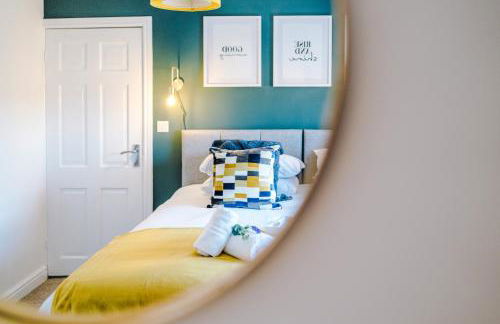 Charming 1-bed house in Chester by 53 Degrees Property, Ideal for Couples & Business, Amazing Location - Sleeps 4 - Photo 20