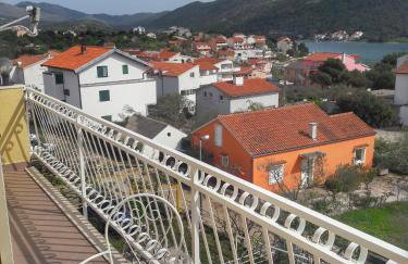 Apartmani Peran - Photo 70