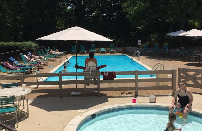 Stoney Creek Cottage Wintergreen w EV Charger - Foto 50