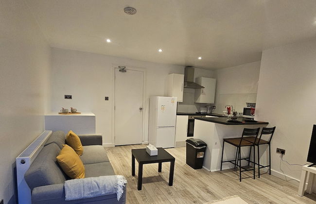 Charming 1-bed Apartment in Huddersfield - Foto 15