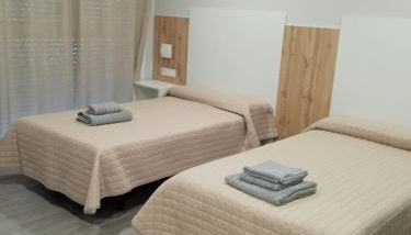 Hostal La Morenica - Foto 1