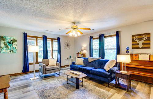 Lake Guntersville Hideaway! Home on Over 2 Acres - Foto 1