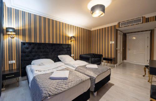 Dworek Kurowski - Foto 76